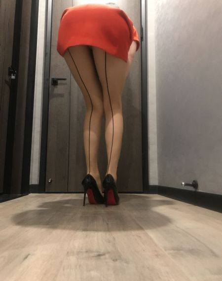 琪琪色综合_高清手机免费观看完整