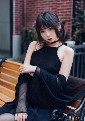 丝袜足控自慰网站Xx_高清点播免费观看最新