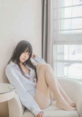 国产寡妇亲子伦一区二区三区四区_1080超清免费观看