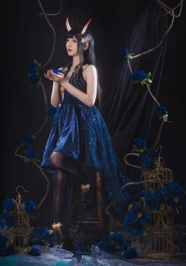 白洁与美红高义同床_1080免费观看最新